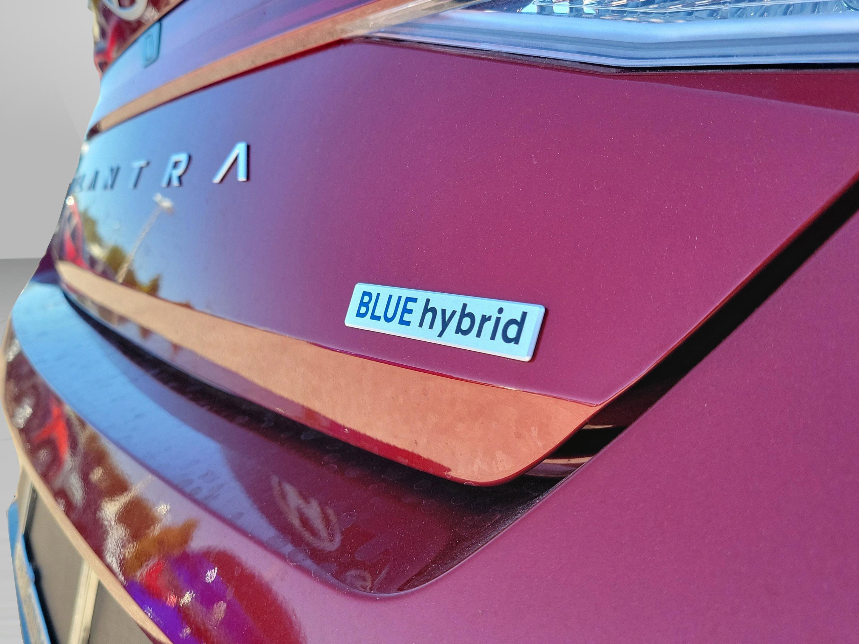 New 2026 Hyundai Elantra Blue image 8