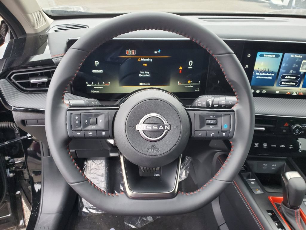 New 2026 Nissan Kicks SR w/ Cold Weather Package AWD/4WD image 21