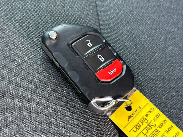 Used 2026 Jeep Wrangler Sport AWD/4WD image 25