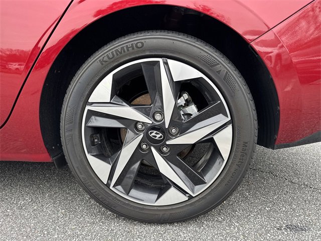 Certified 2023 Hyundai Elantra Limited image 19