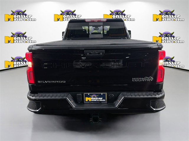 Used 2020 Chevrolet Silverado 3500 High Country w/ Technology Package image 6