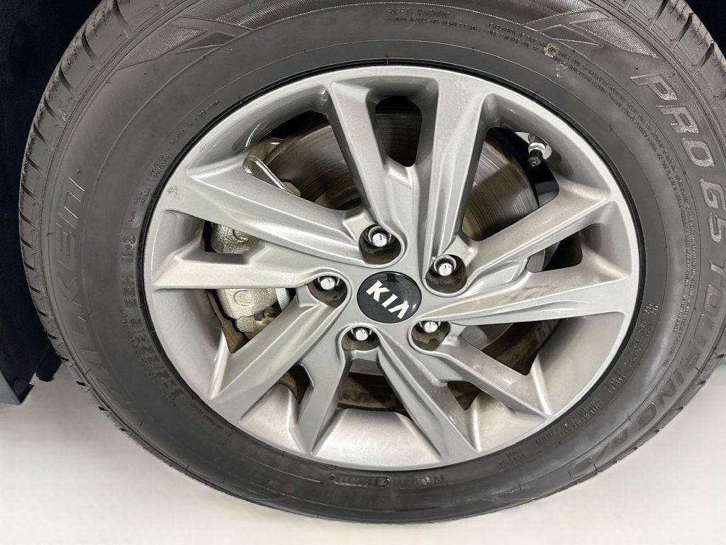 Used 2019 Kia Optima LX FWD image 30