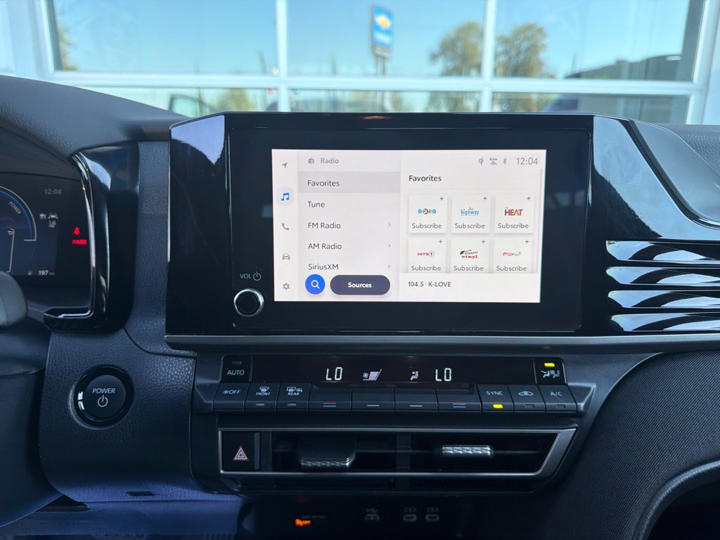 Used 2025 Toyota Camry LE FWD image 13