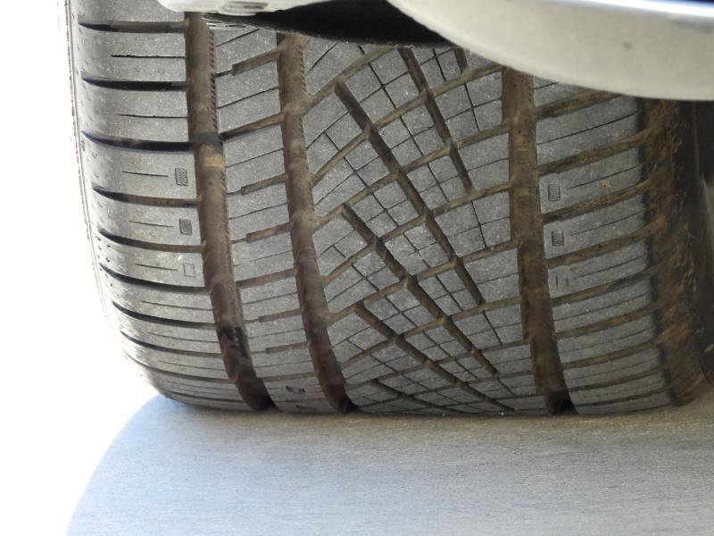 Used 2020 Genesis G90 3.3T Premium image 40