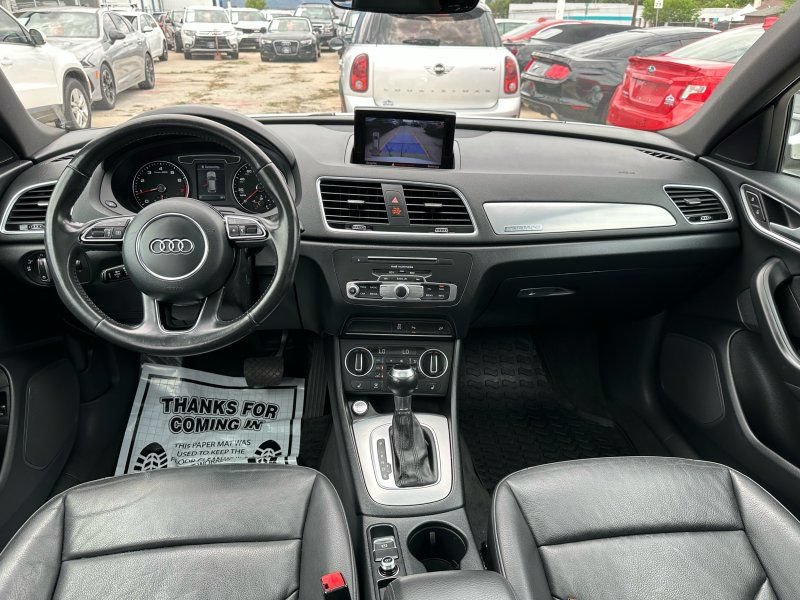 Used 2018 Audi Q3 2.0T Premium Plus w/ Premium Plus Package AWD/4WD image 31
