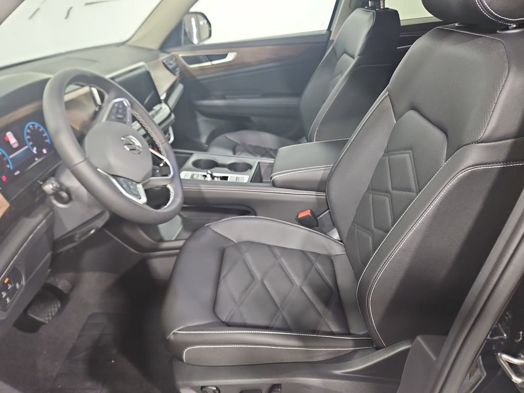 New 2026 Volkswagen Atlas SE image 9