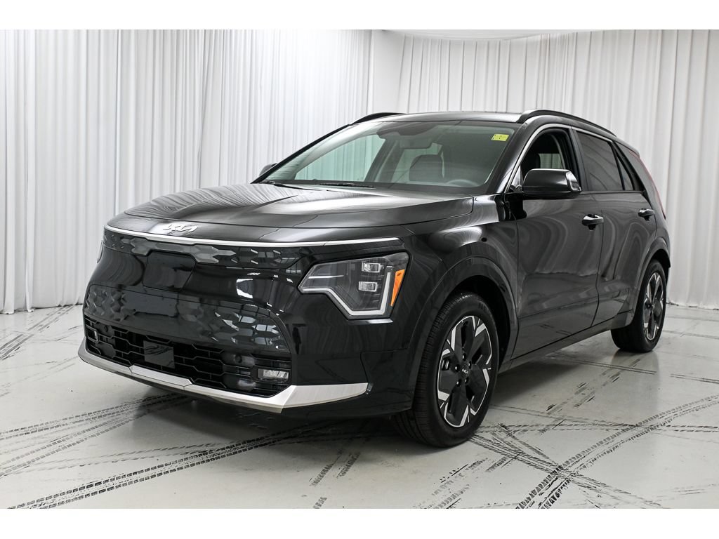 Certified 2025 Kia Niro Wave w/ Wave Preserve Package FWD image 4