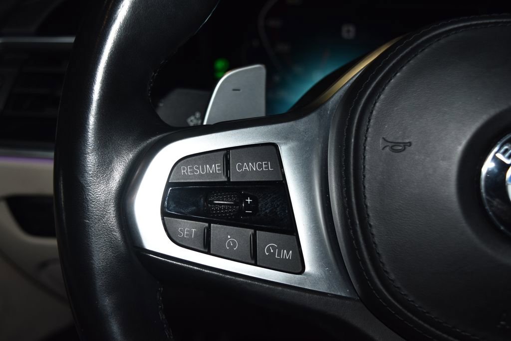 Used 2021 BMW 440i xDrive Coupe w/ Premium Package image 9