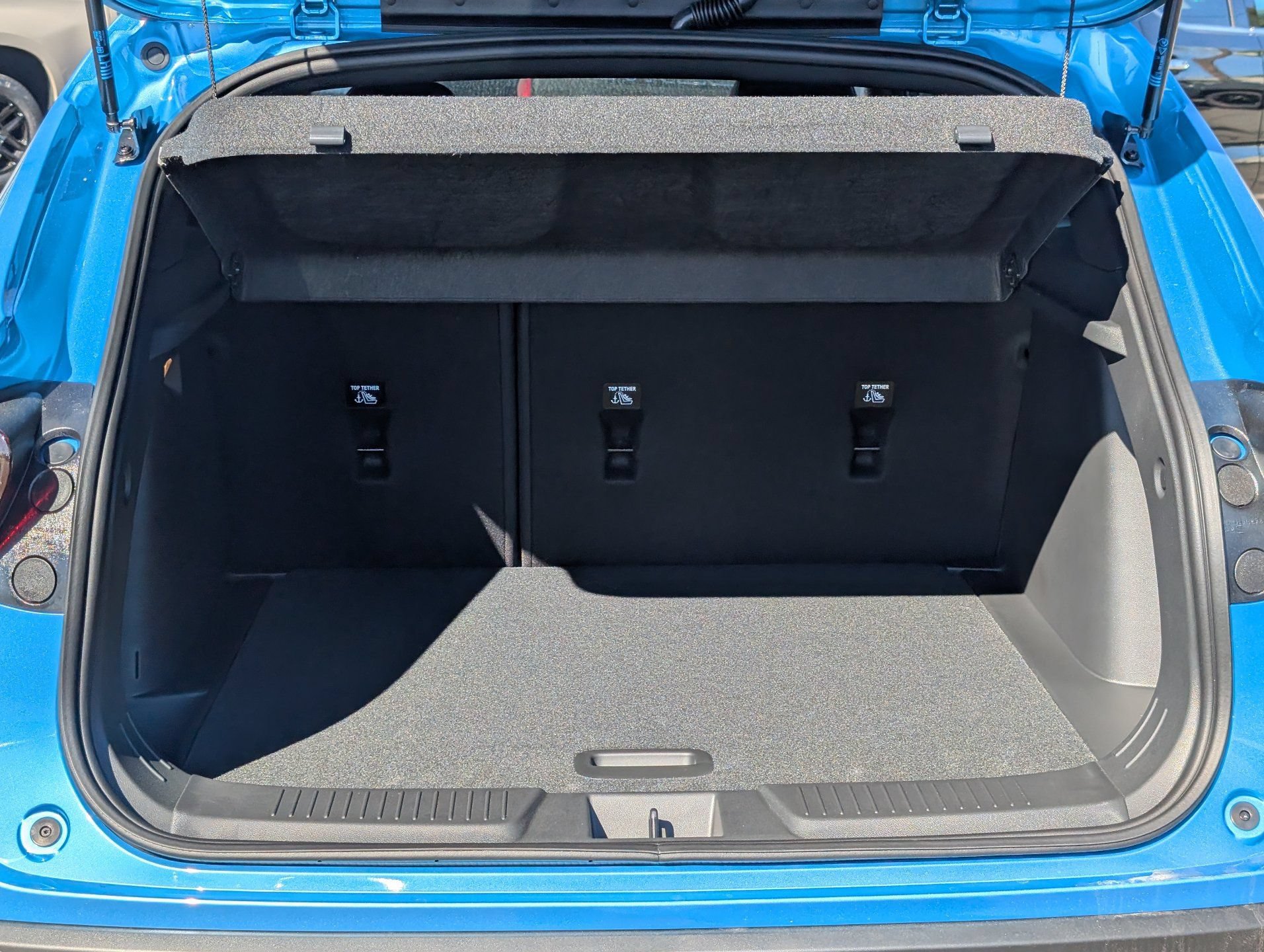 New 2026 Chevrolet Trax RS FWD image 8