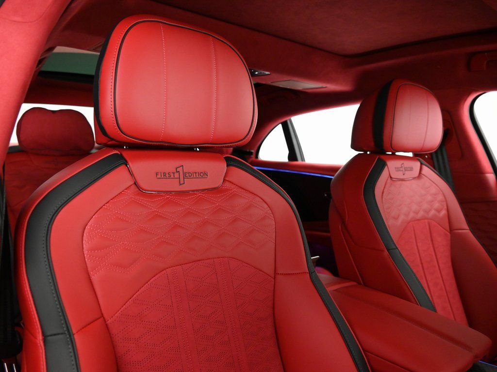 Used 2025 Bentley Flying Spur Plug-In Hybrid AWD/4WD image 31