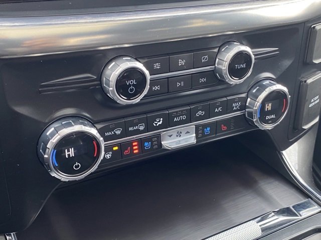 Used 2021 Ford F150 Lariat w/ Equipment Group 502A High image 18