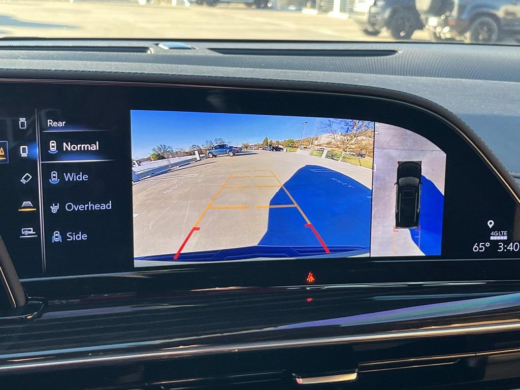 Certified 2024 Cadillac Escalade Premium Luxury image 34