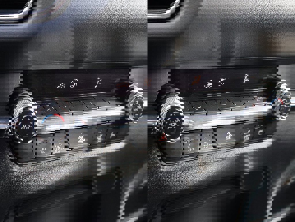 Used 2022 MAZDA CX-30 AWD 2.5 S w/ Preferred Package image 37