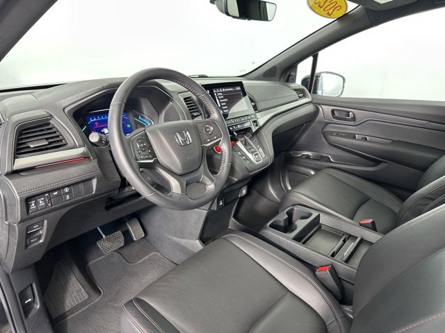 Used 2023 Honda Odyssey Sport image 12