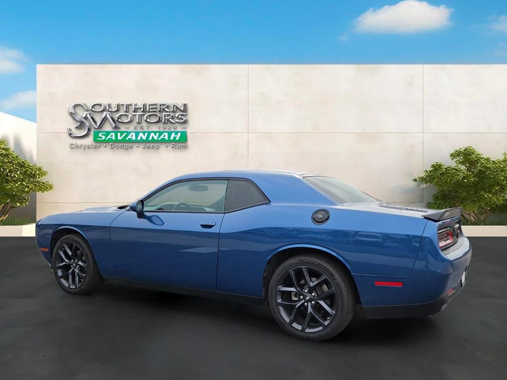 Used 2023 Dodge Challenger SXT w/ Blacktop Package RWD image 3