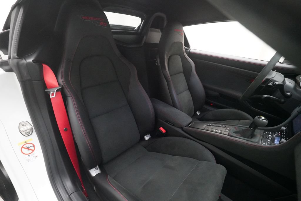 Certified 2025 Porsche 718 Boxster Spyder RS RWD image 25