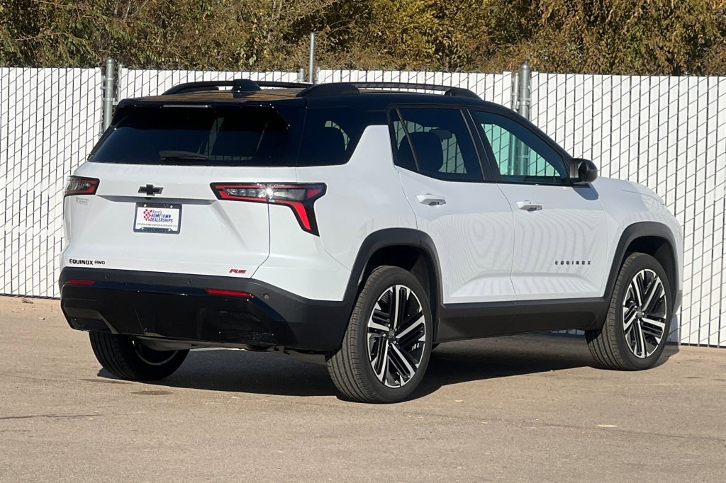 New 2026 Chevrolet Equinox RS w/ Convenience Package III image 4