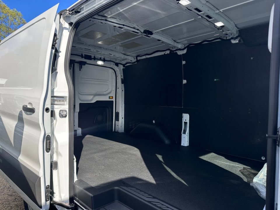 New 2026 Ford Transit 150 Low Roof w/ Load Area Protection Package RWD image 10