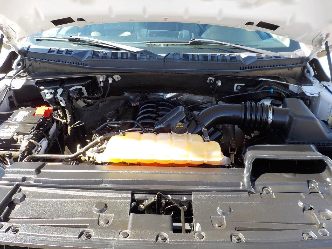 Used 2018 Ford F150 XL w/ Equipment Group 101A Mid AWD/4WD image 30
