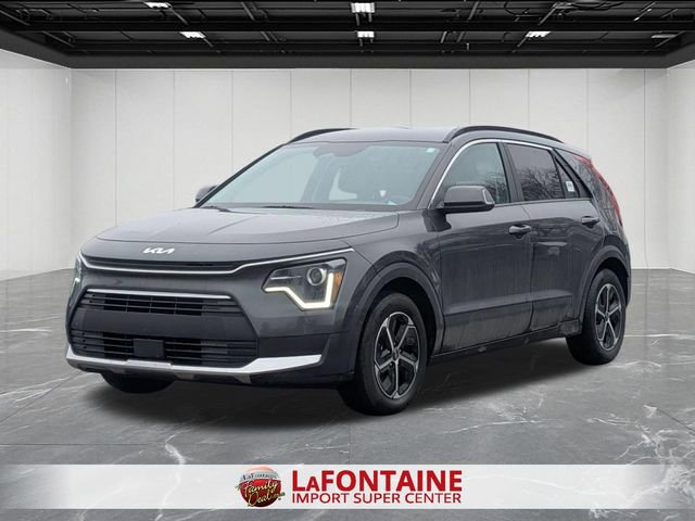 Certified 2024 Kia Niro EX image 1