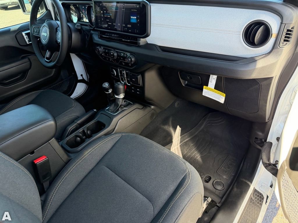 Used 2025 Jeep Wrangler Sport S image 11