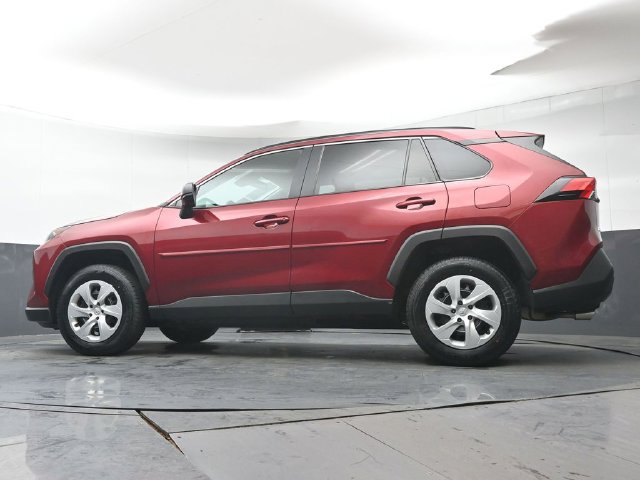Certified 2021 Toyota RAV4 LE AWD/4WD image 27