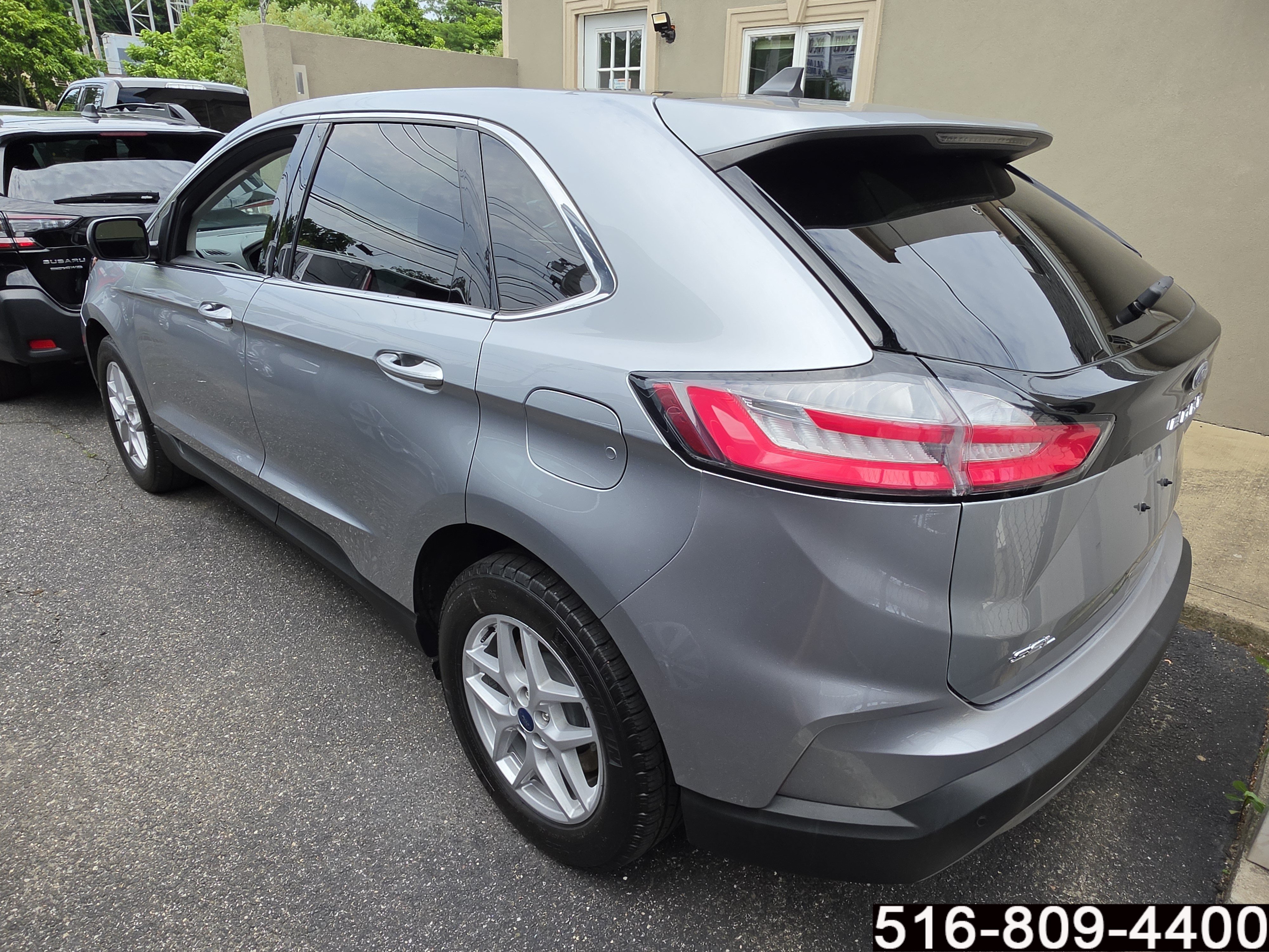 Used 2022 Ford Edge SEL w/ Convenience Package AWD/4WD image 2