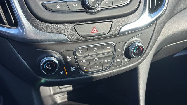 Used 2021 Chevrolet Equinox LT image 20