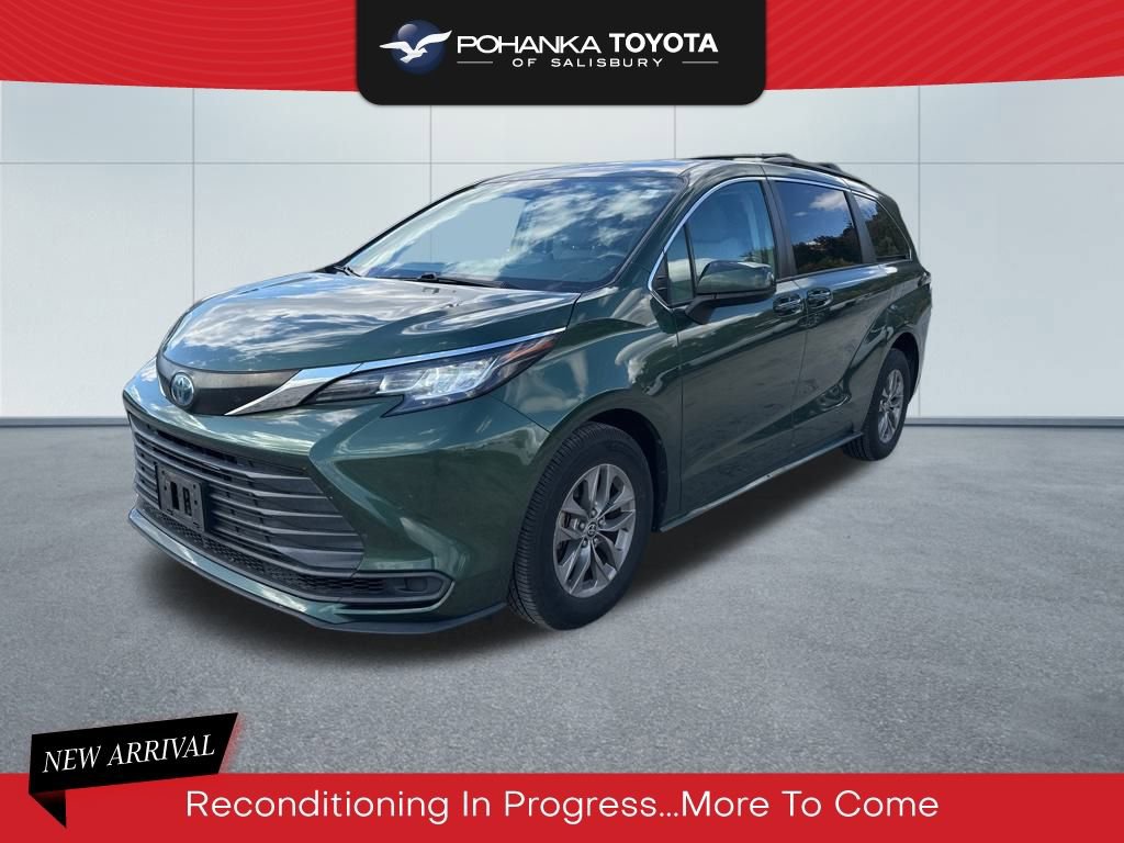 Used 2022 Toyota Sienna LE