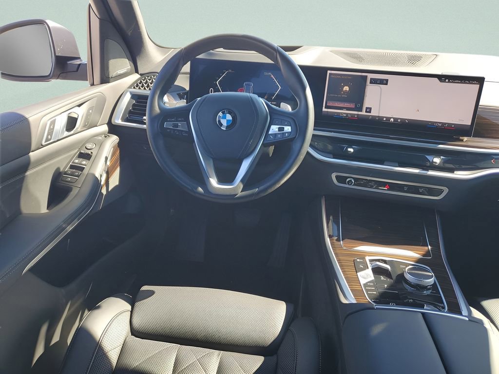 Used 2026 BMW X5 sDrive40i image 15