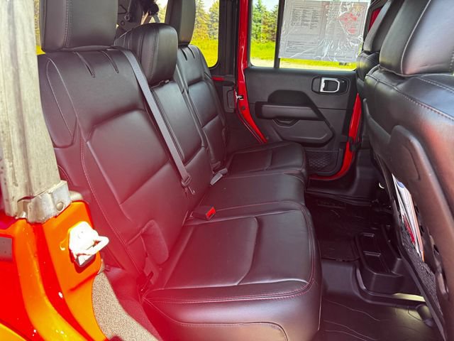 Used 2021 Jeep Wrangler Unlimited Rubicon w/ Steel Bumper Group AWD/4WD image 16