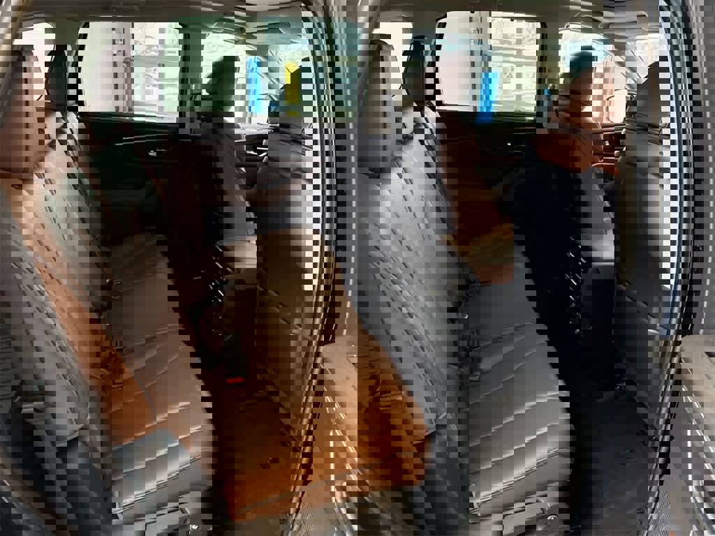 Used 2022 Acura MDX SH-AWD w/ Advance Package image 22