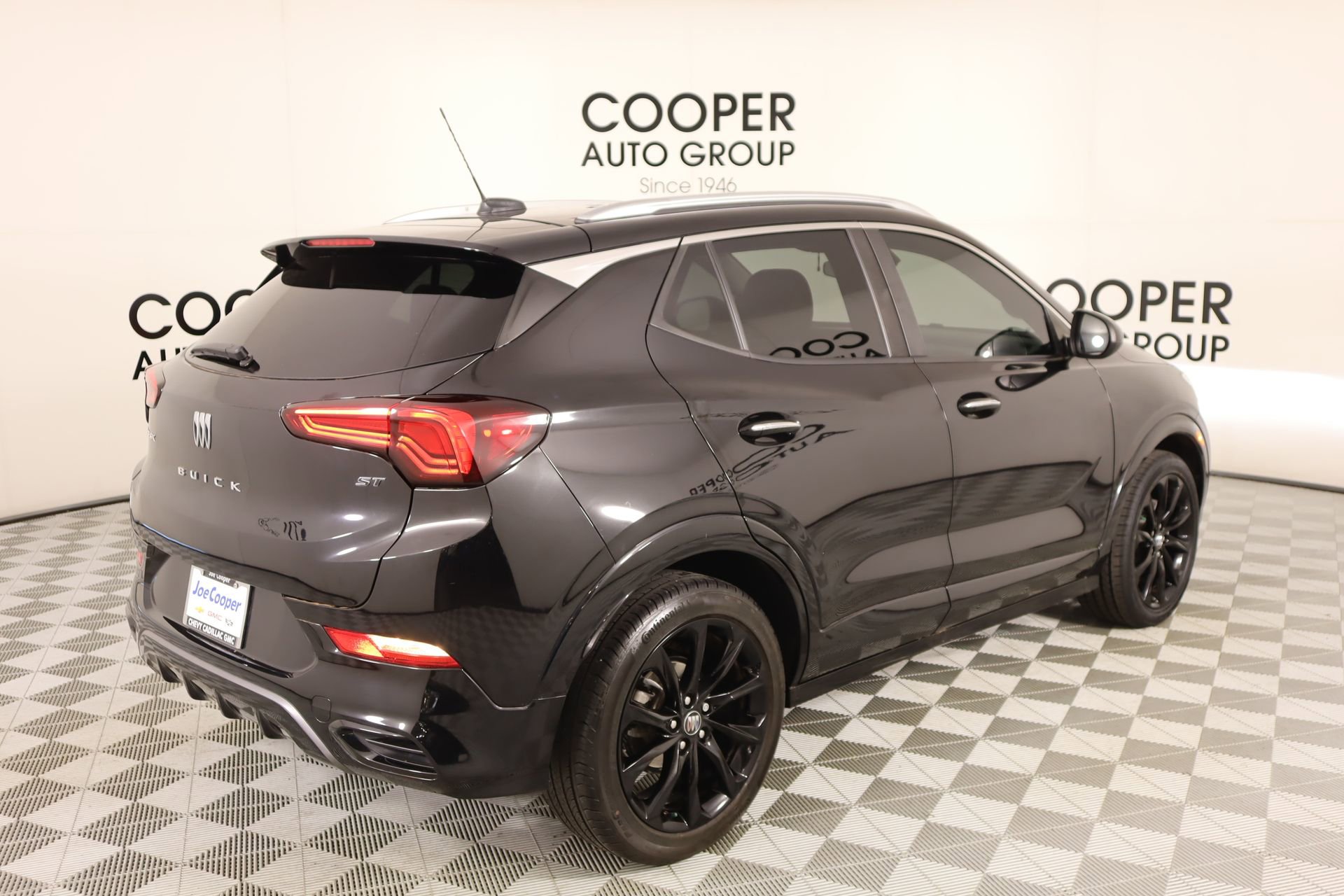 Used 2024 Buick Encore GX Sport Touring w/ Experience Buick Package image 21