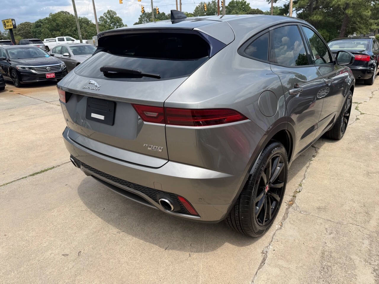 Used 2020 Jaguar E-PACE R-Dynamic S AWD/4WD image 6