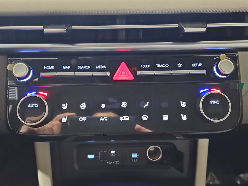 New 2026 Hyundai Tucson Limited image 24