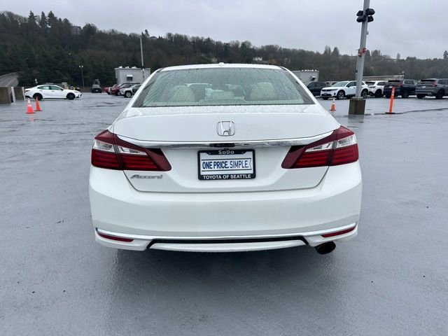 Used 2016 Honda Accord EX image 4