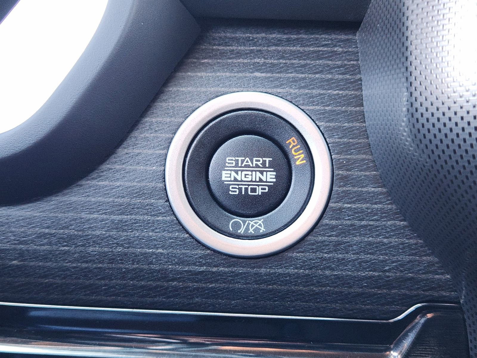 Used 2022 RAM 3500 Limited image 24