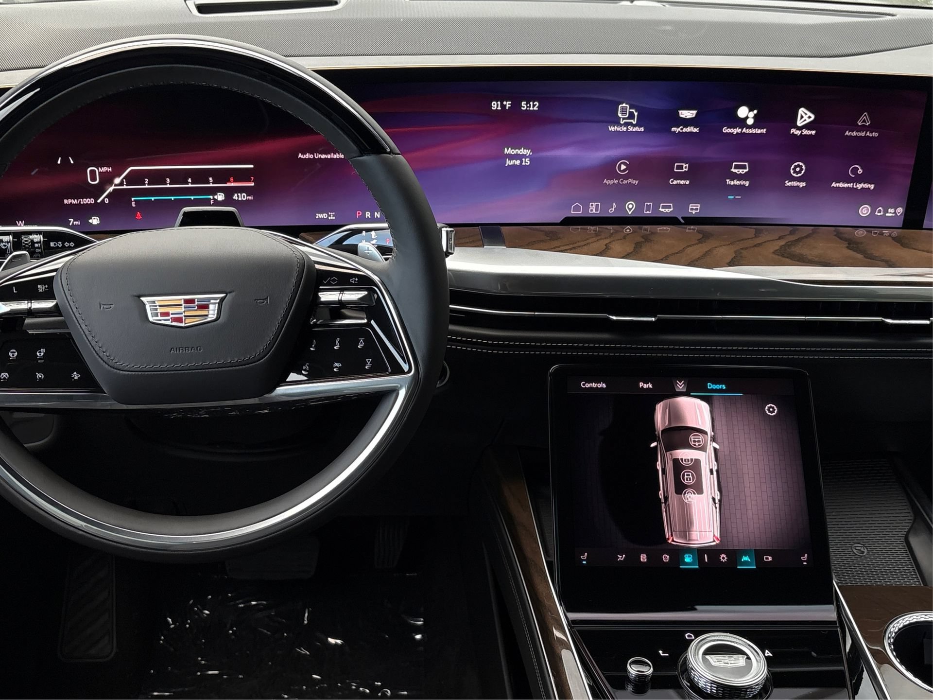 New 2026 Cadillac Escalade ESV Platinum Luxury w/ LPO, Radiant Package AWD/4WD image 16