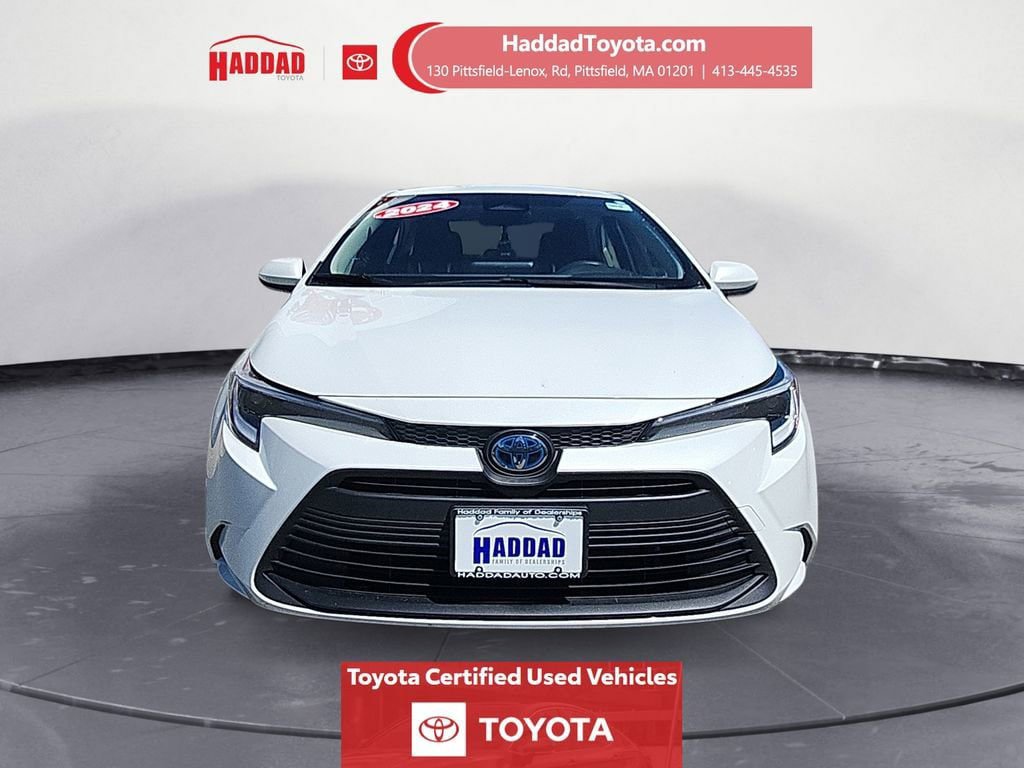 Certified 2024 Toyota Corolla LE w/ LE Convenience Package AWD/4WD image 9