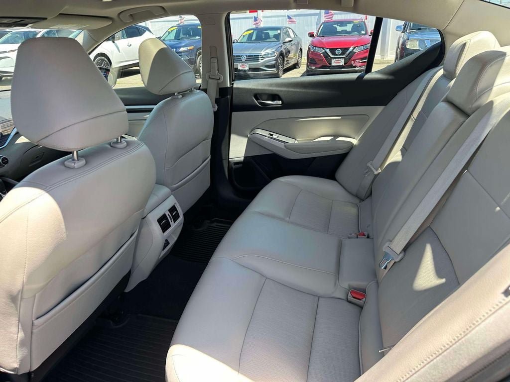 Used 2019 Nissan Altima 2.5 SL AWD/4WD image 10