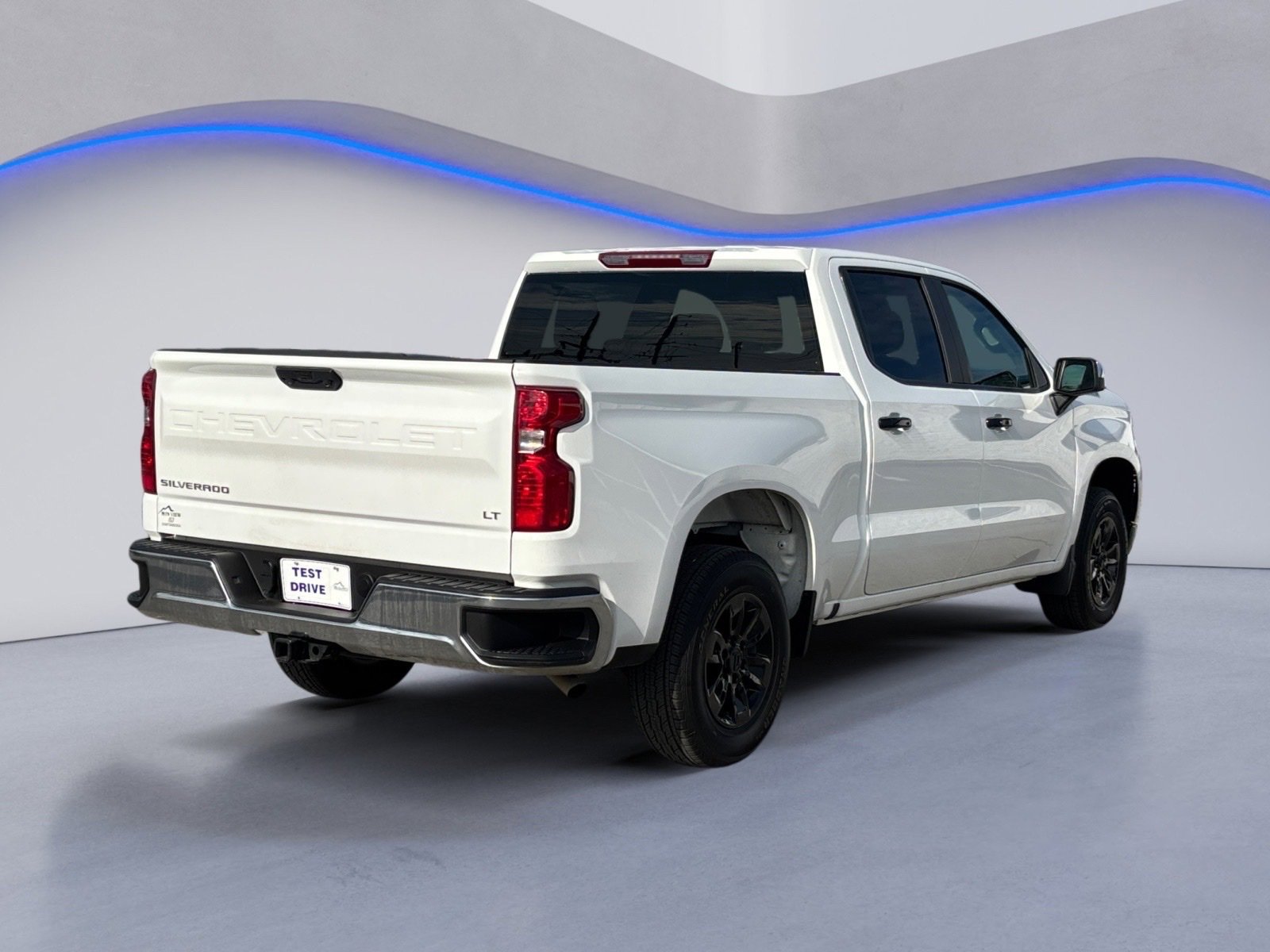 Used 2025 Chevrolet Silverado 1500 LT image 10