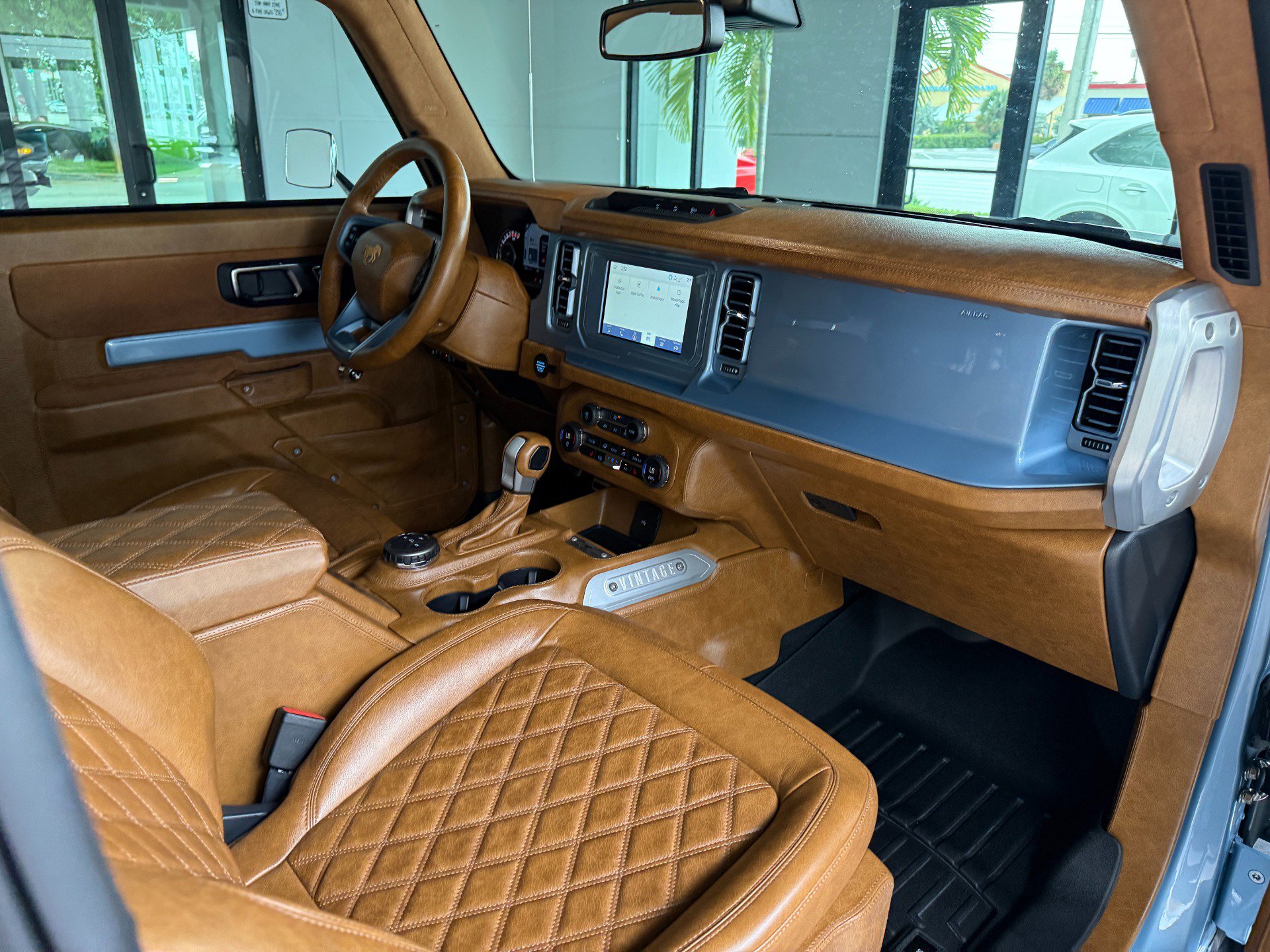 Used 2023 Ford Bronco Black Diamond image 45