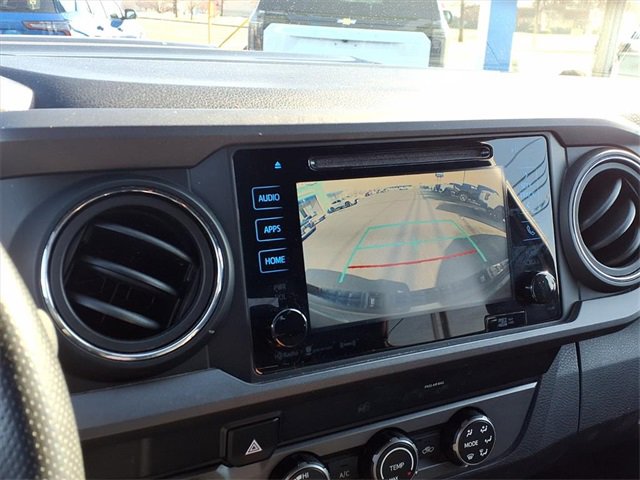 Used 2019 Toyota Tacoma TRD Sport image 11