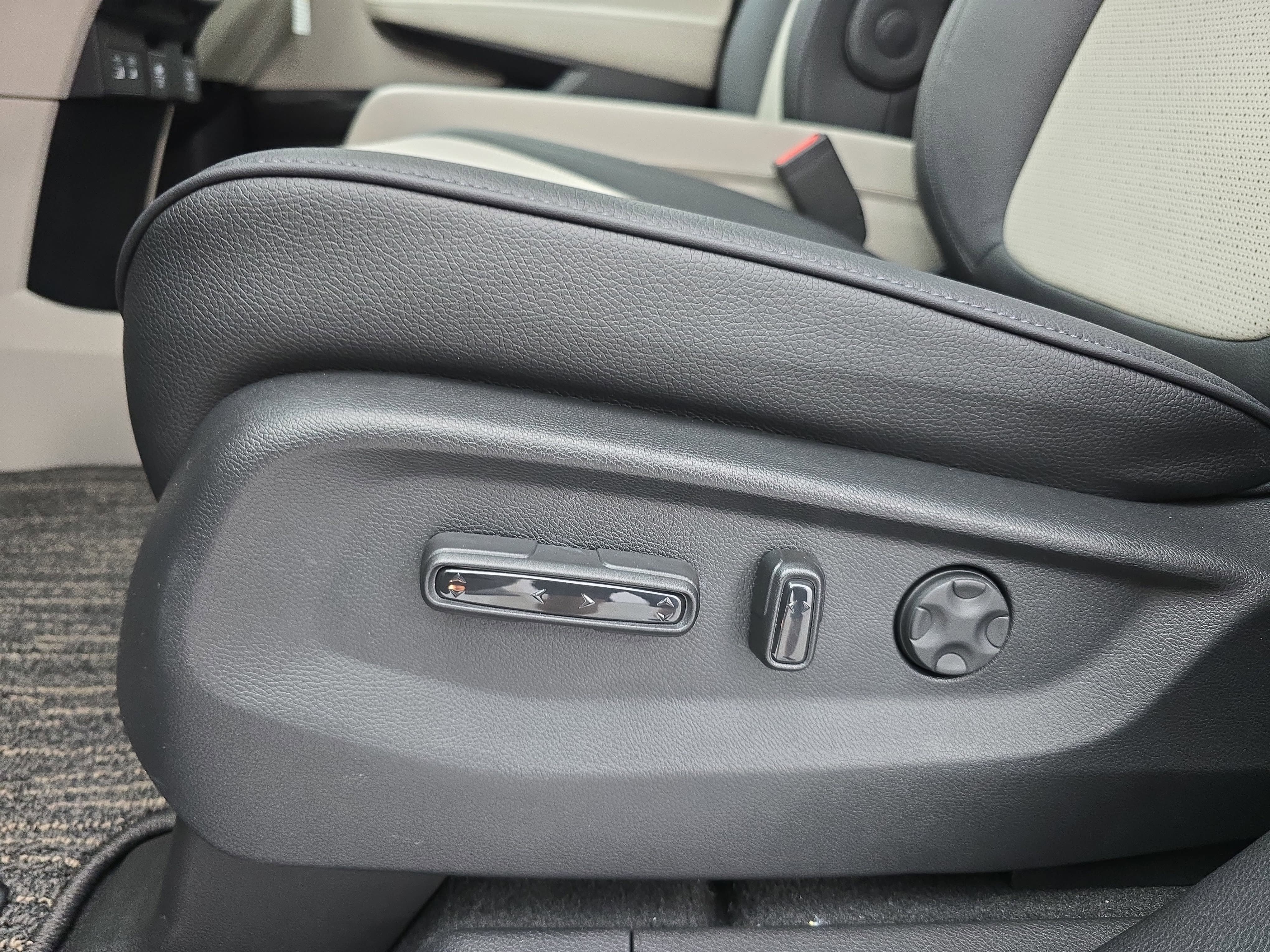 New 2026 Honda Odyssey Elite image 30