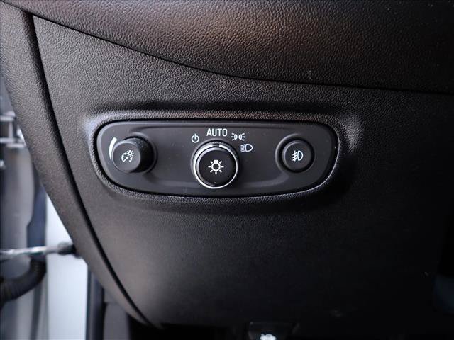 Used 2019 Chevrolet Equinox Premier AWD/4WD image 18