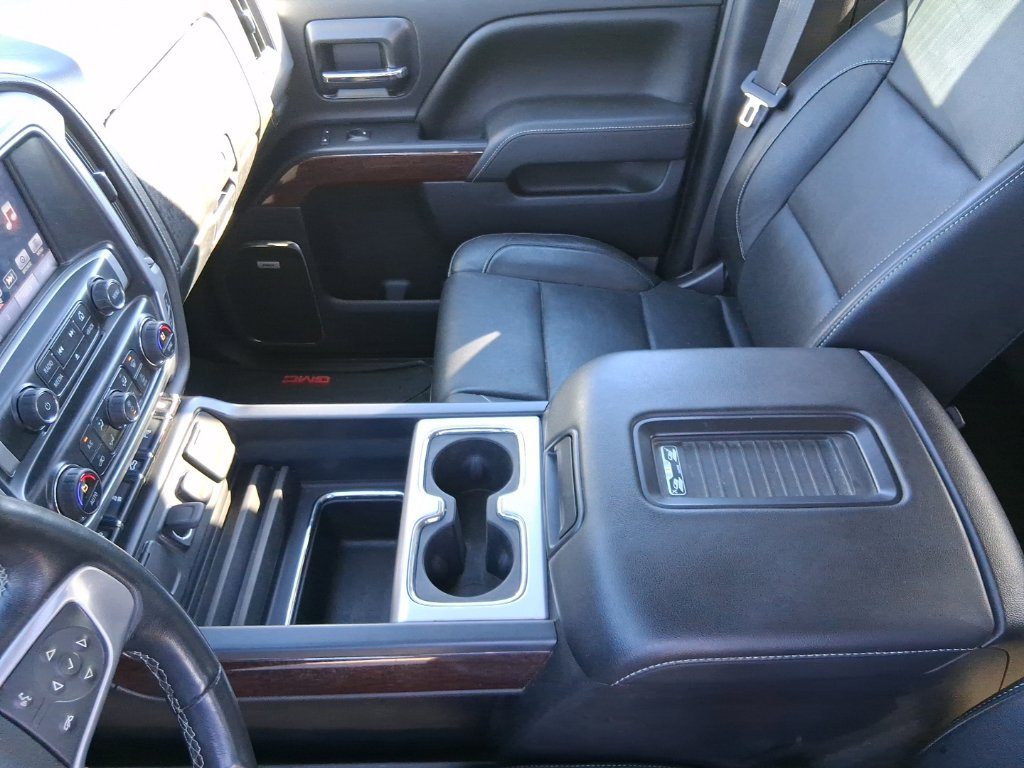 Used 2016 GMC Sierra 2500 SLT w/ Duramax Plus Package AWD/4WD image 31