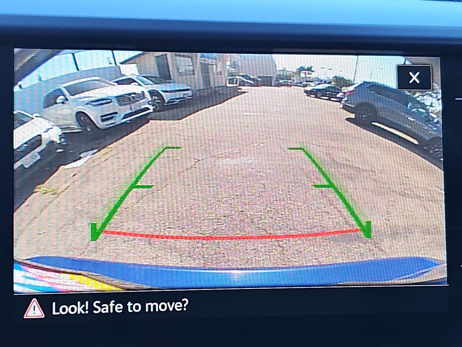 Used 2022 Volkswagen Taos SE image 24