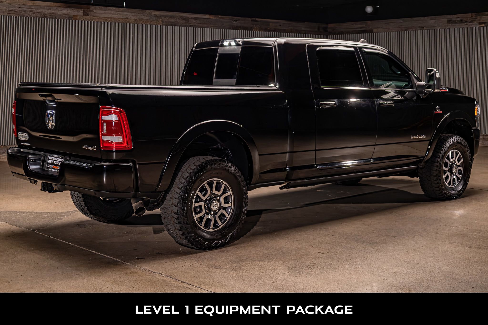 Used 2024 RAM 3500 Limited w/ Towing Technology Group image 9