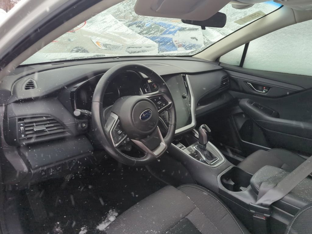 Used 2022 Subaru Outback Premium image 7