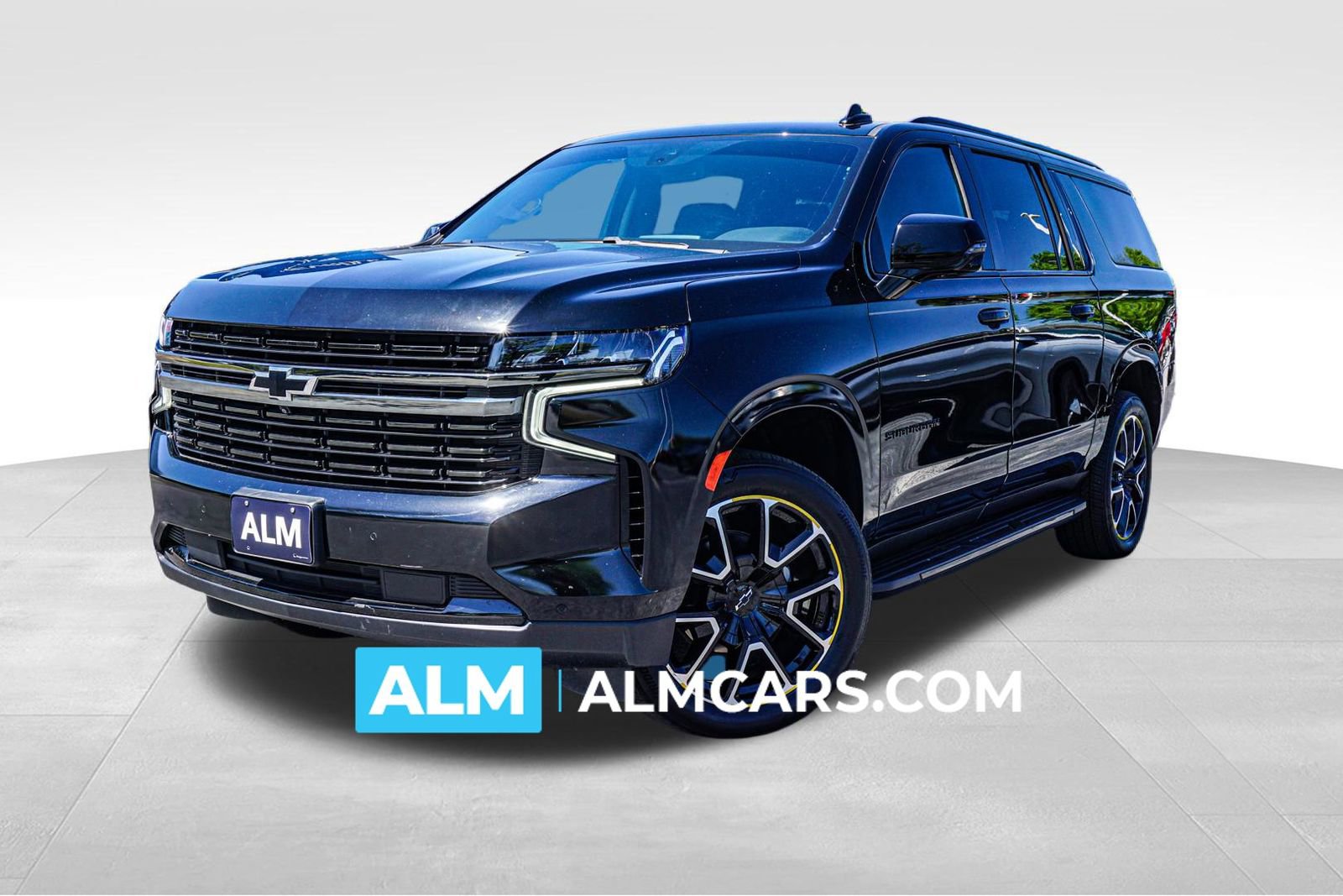 Used 2022 Chevrolet Suburban RST w/ Sport Performance Package AWD/4WD image 1